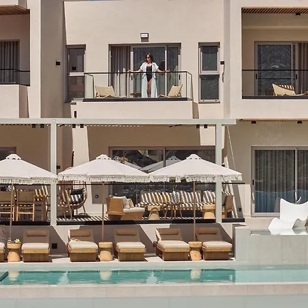 Ficus Seafront Villa, Eco Pool & Close To Beach, By Thinkvilla * Bali (Crete)
