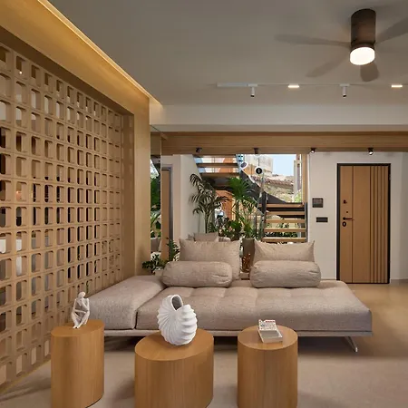 Ficus Seafront Villa, Eco Pool & Close To Beach, By Thinkvilla Villa Bali (Crete)
