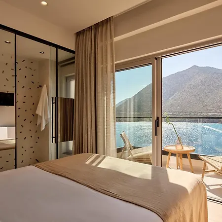 Villa Ficus Seafront Villa, Eco Pool & Close To Beach, By Thinkvilla